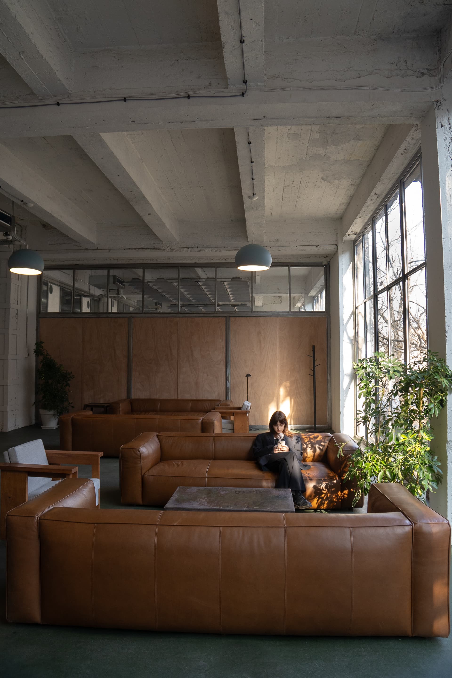 spaces-images-carousel