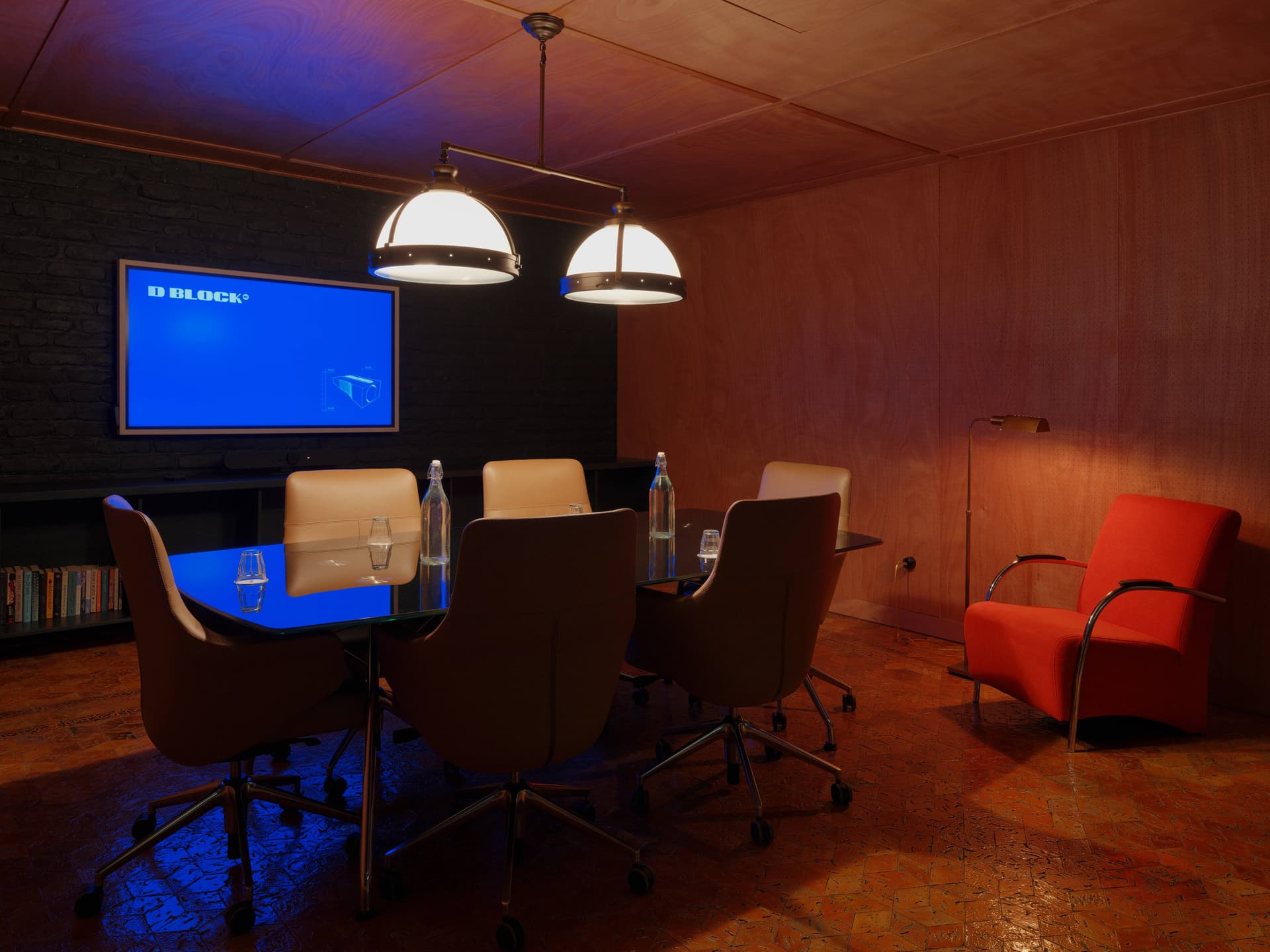 spaces-images-carousel